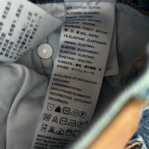 Levi’s 501 Denim Jean Shorts | Medium Blue | Size 28 - Picture 6 of 6